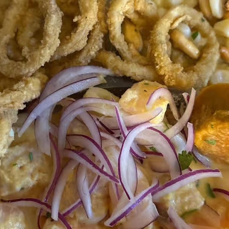 Lomo Saltado: A Peruvian Delight